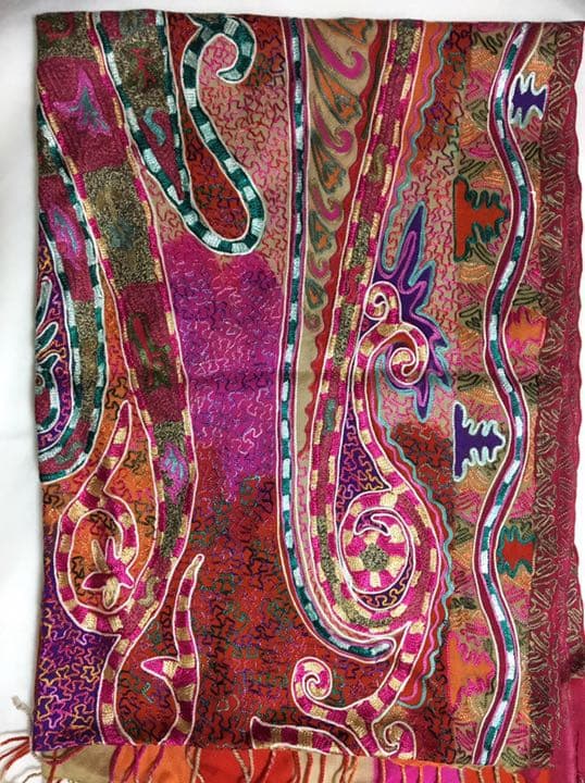 インド製手刺繍ストール