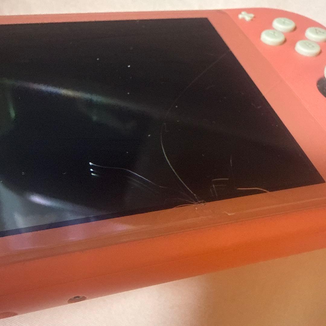 任天堂 SwitchLight ピンク 傷あり