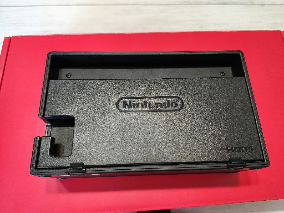 【美品】Nintendo Switch 付属品完備 任天堂 スイッチ 本体