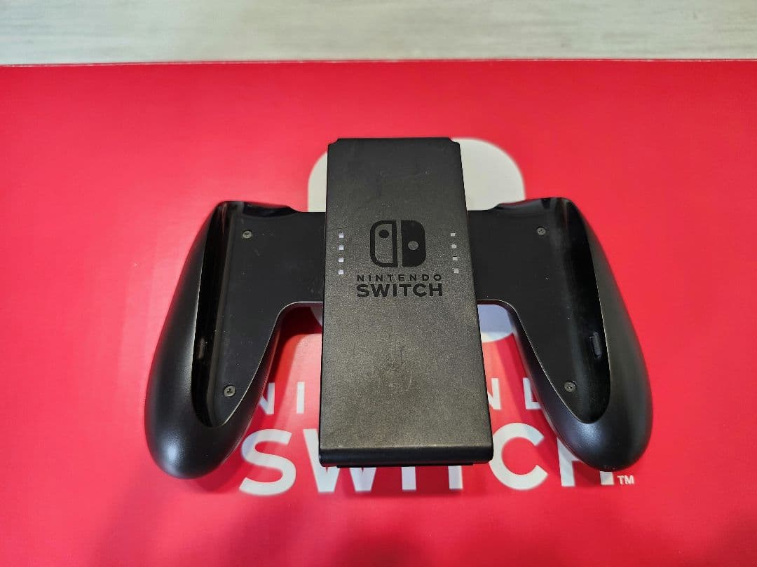 【美品】Nintendo Switch 付属品完備 任天堂 スイッチ 本体