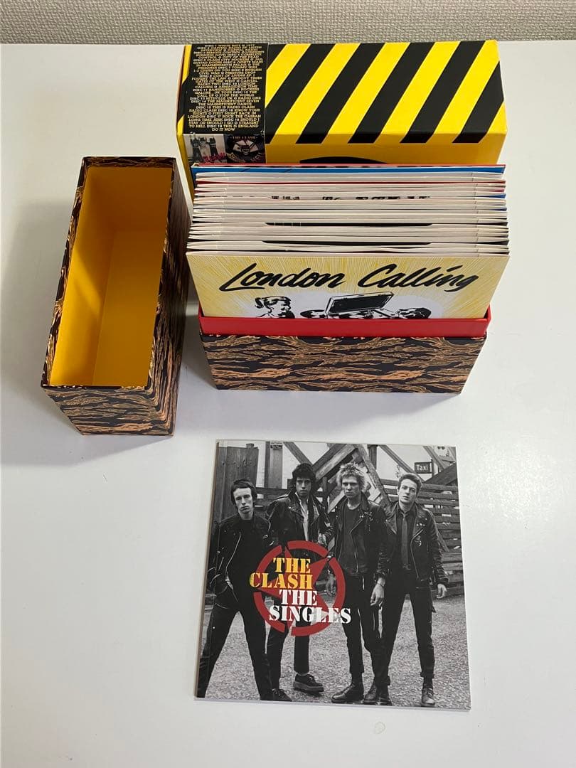 The Clash SINGLES '77-'85 Box 7\" レコードEU盤