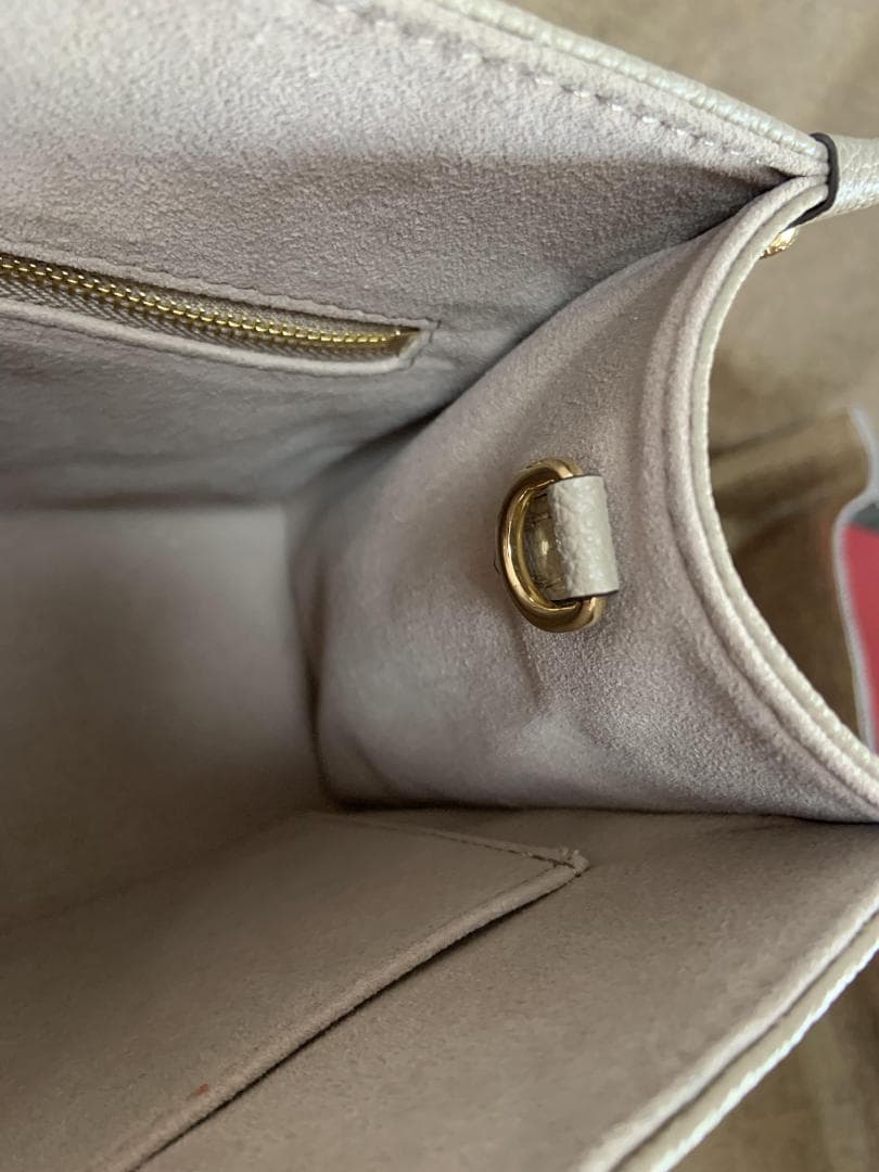 Louis vuitton バイカラー モノグラム アンプラントオンザゴー PM
