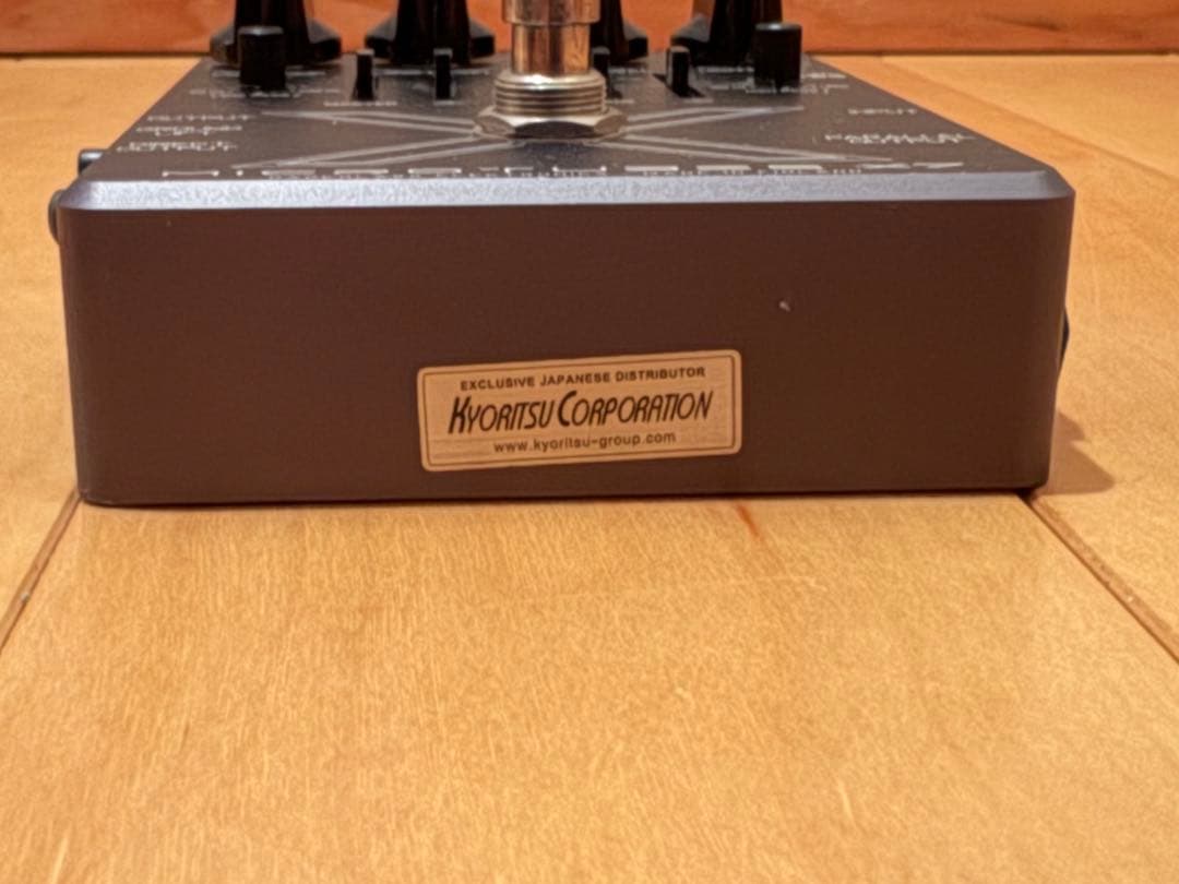 ベース Darkglass Electronics Microtubes X7