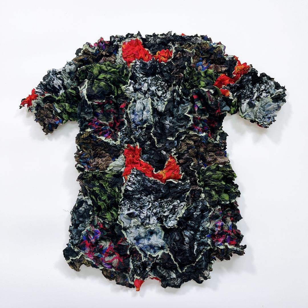 ISSEY MIYAKE FETE 半袖 カットソー 総柄 シワ プリーツ M