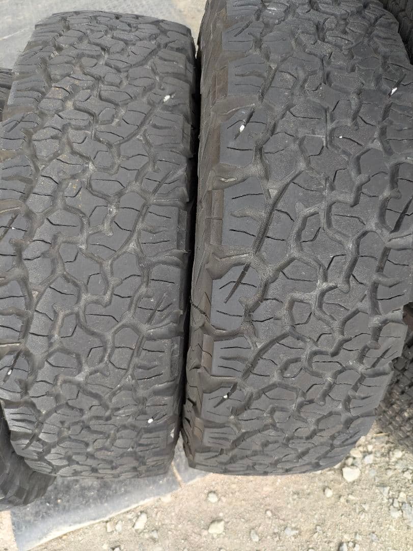 ニ*ゴ様 BFGoodrich All-Terrain T/Aタイヤのみ225/