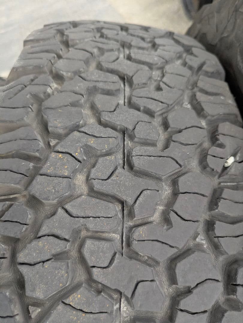 ニ*ゴ様 BFGoodrich All-Terrain T/Aタイヤのみ225/