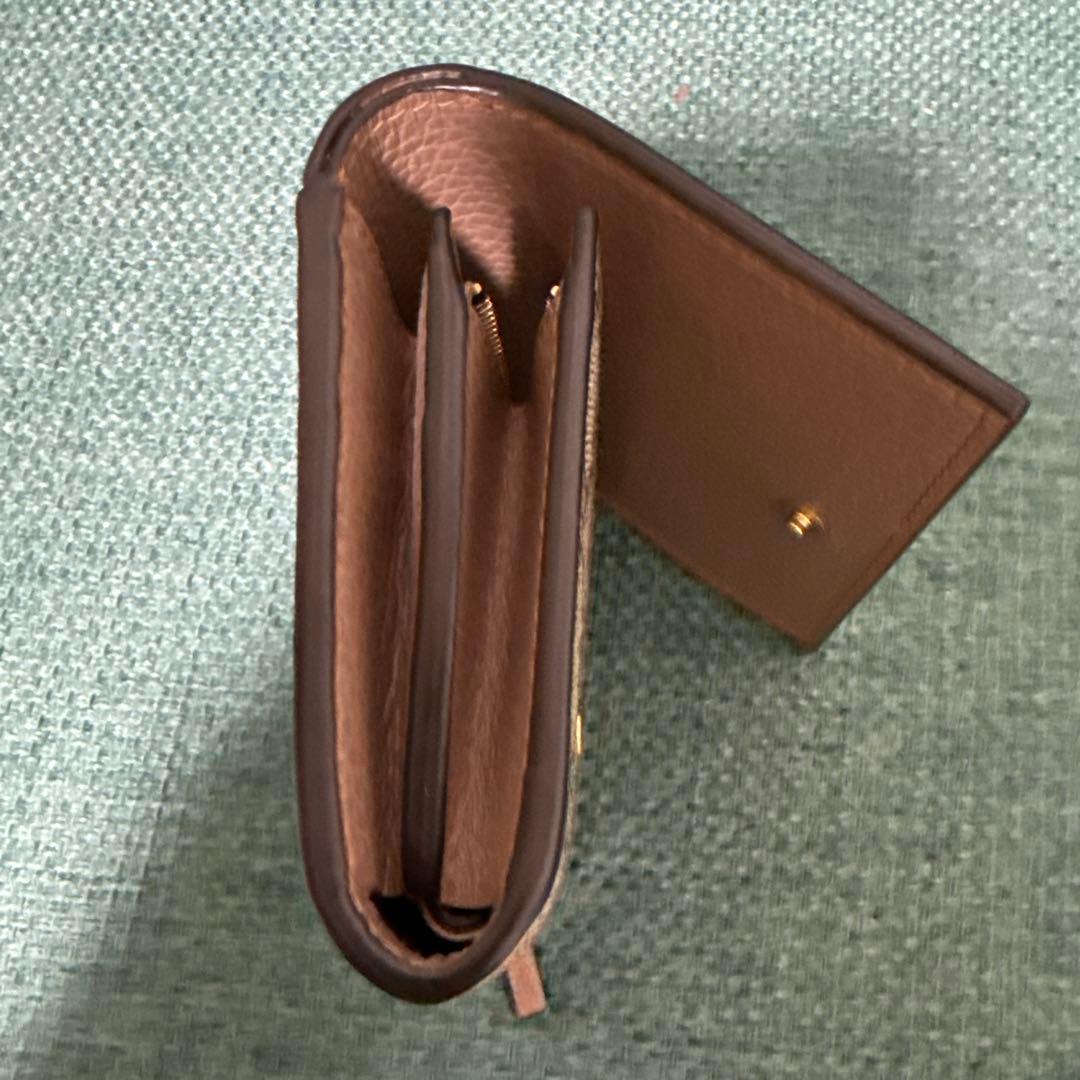 GUCCI折り財布