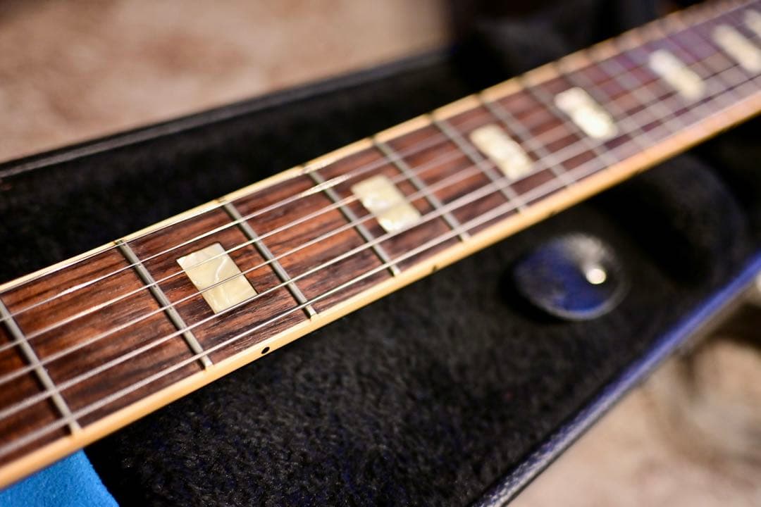 希少限定Gibson ES-330L Beale Street Blueミスチル