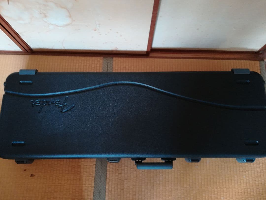 ベース American Professional II Jazz Bass