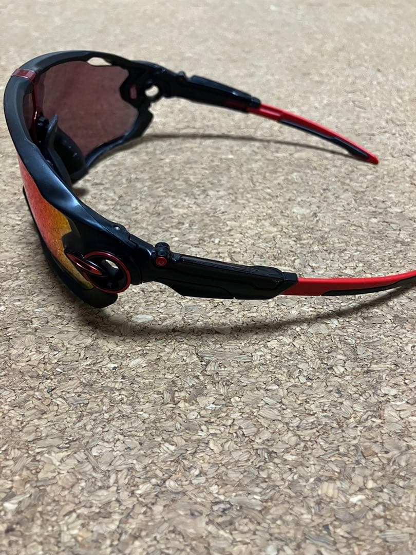小物 Oakley jawbreaker
