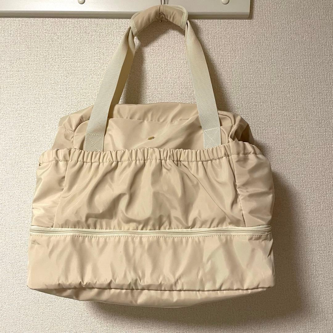 idem travel multifunctional bag ベージュ
