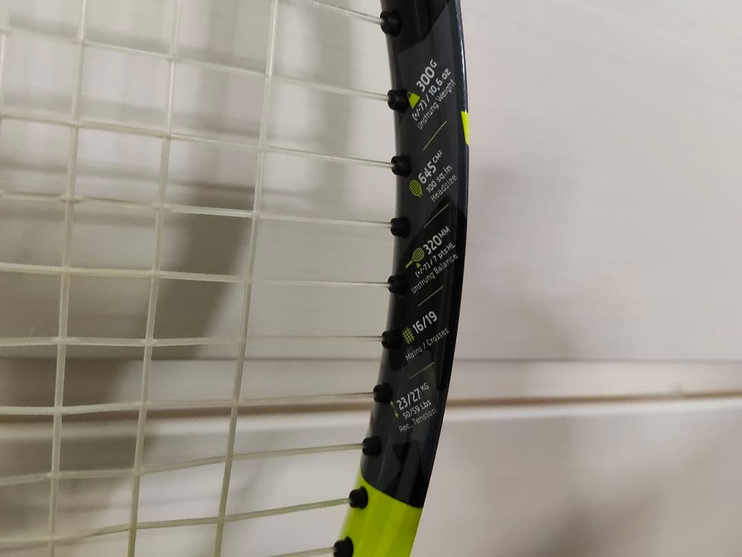 【美品】バボラ Babolat ピュアアエロ Pure aero G2