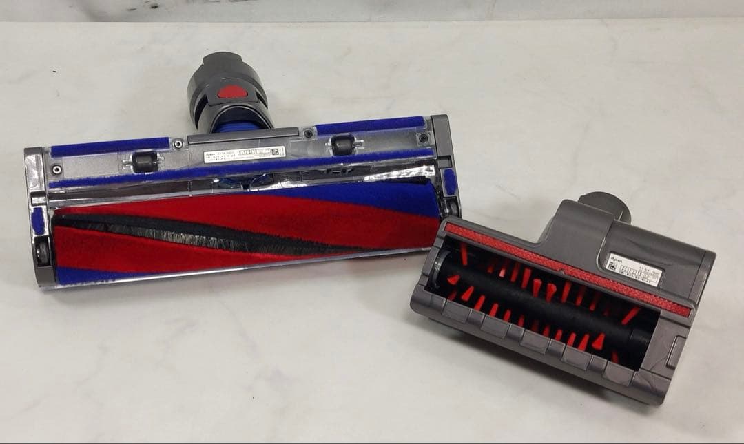 dyson V8 slim SV10K コードレスクリーナー