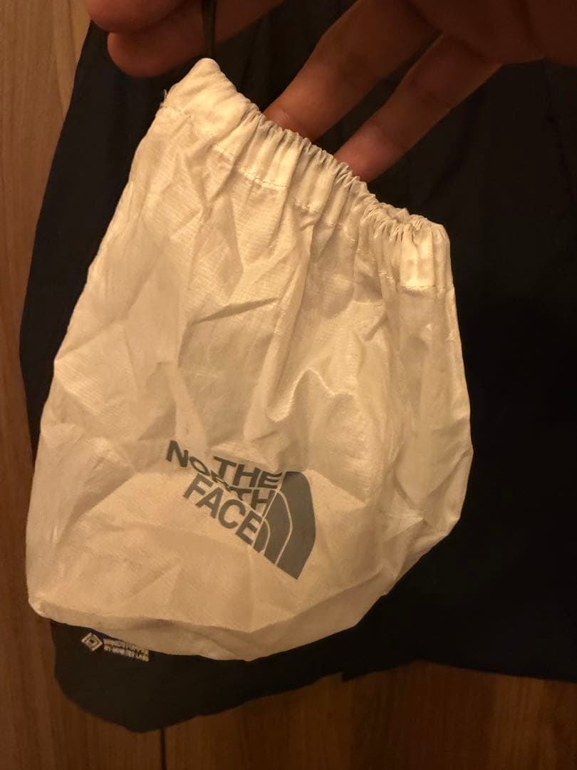 ラディシュ THE NORTH FACE ブラック ベスト 収納袋付き