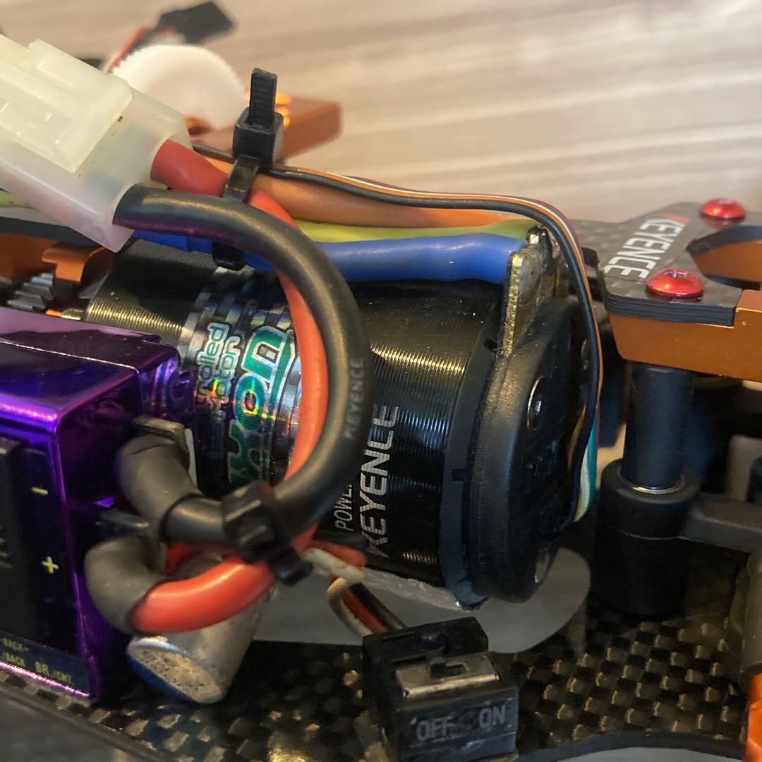 HPI PRO D ラジコン　ブラシレスアンプモーター付きキーエンス　ルキオン