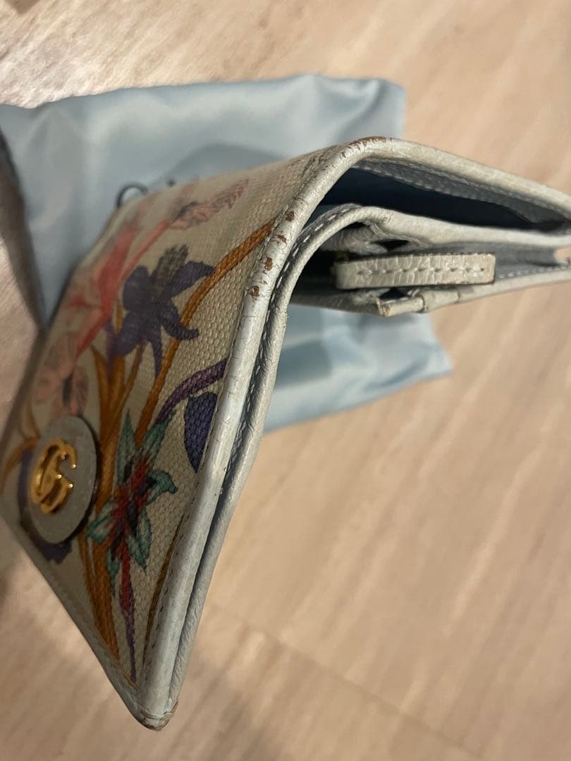 グッチ　GUCCI 二つ折り財布　ミニ 花柄 フローラプリント日本限定　水色