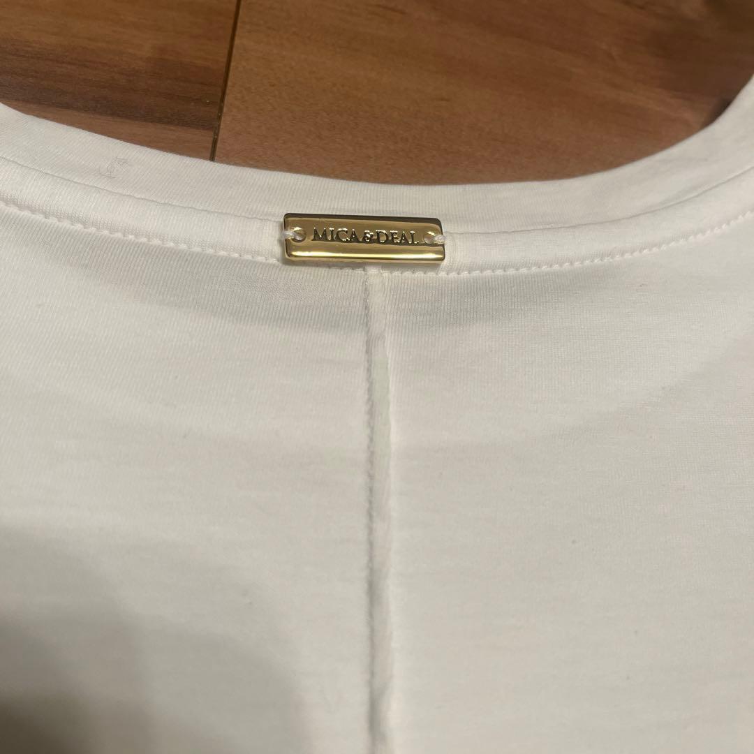 “VEGANATHLETIC\"ロゴフリルスリーブTシャツ