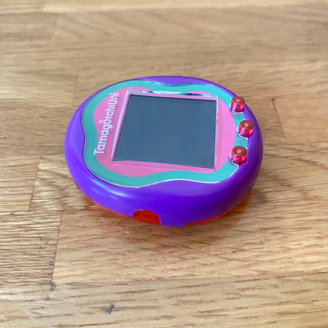 Tamagotchi Uni purple 海外版 動作確認済み