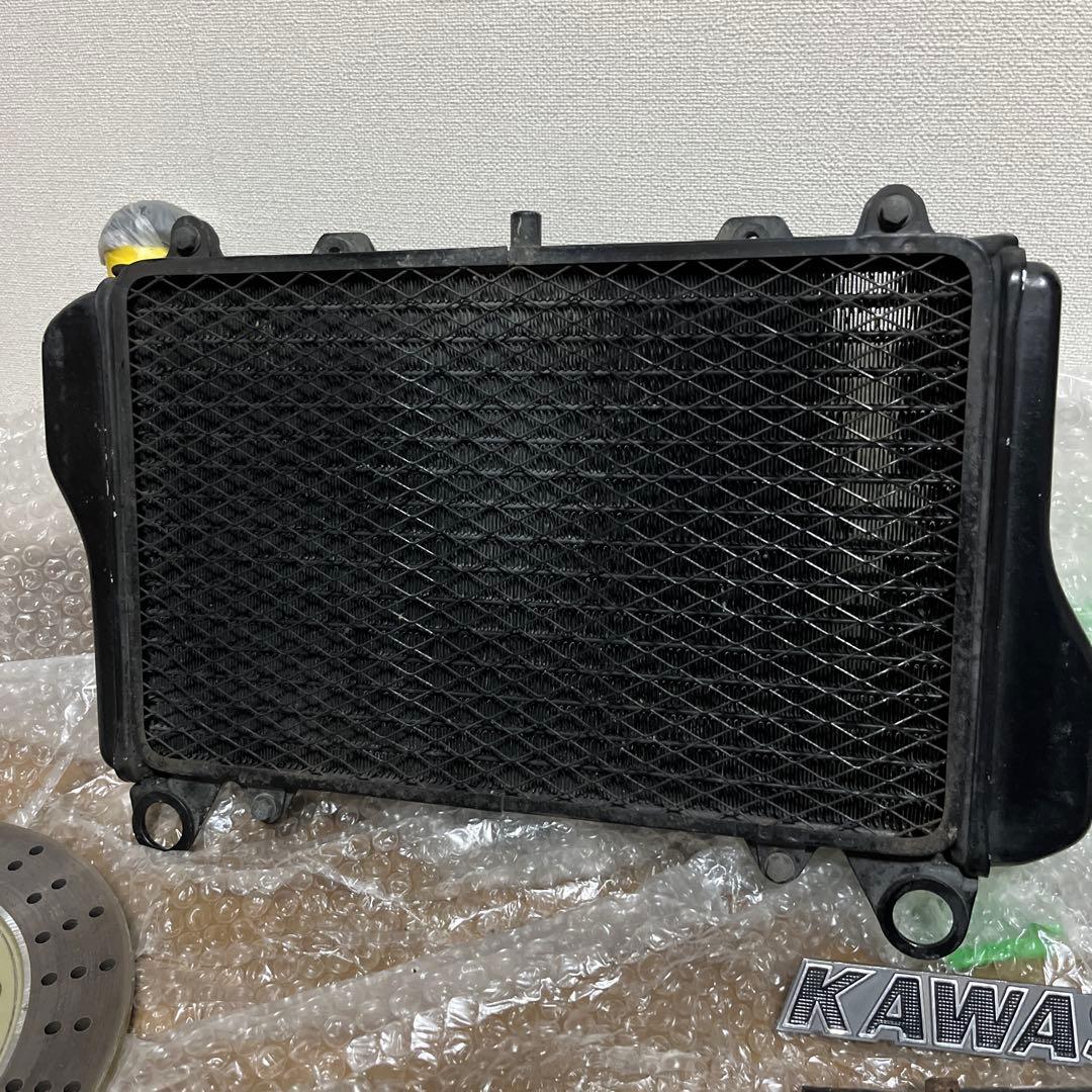 GPZ900R 純正 ラジエーター　ステップ　他