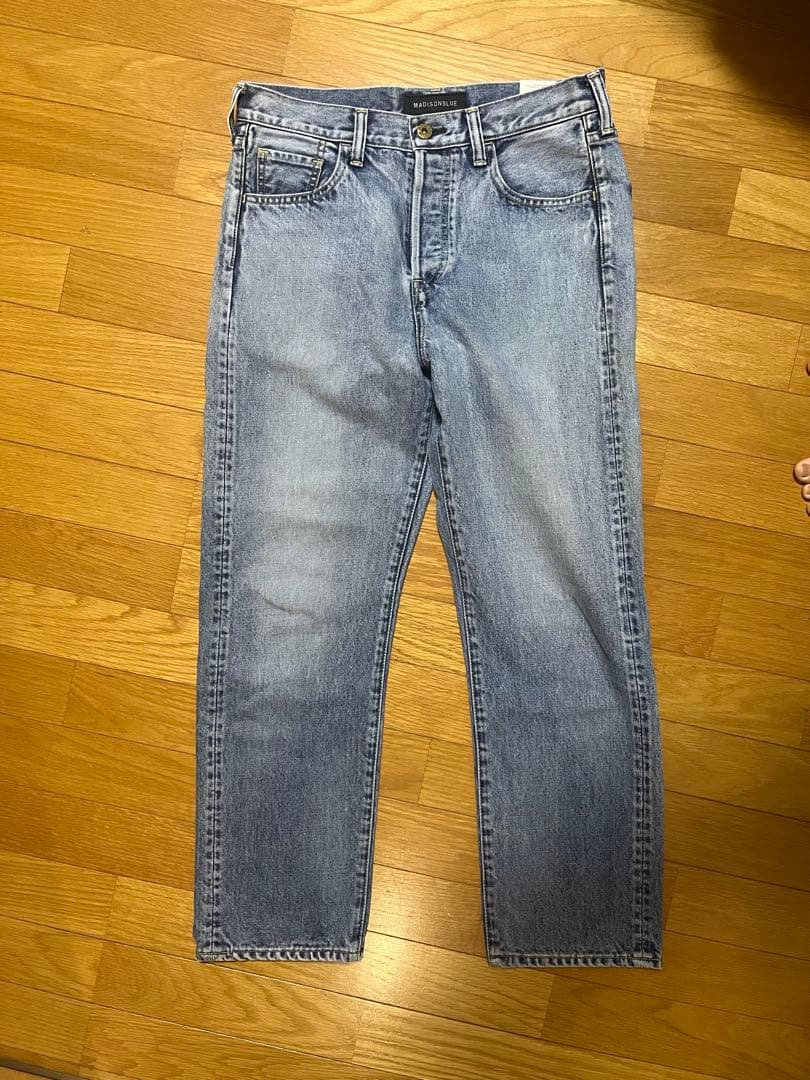 マディソンブルー　TAPERED DENIM02