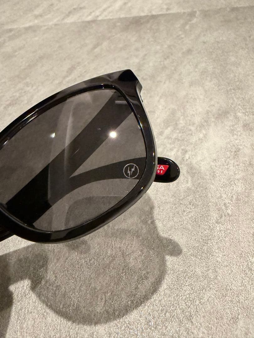 OAKLEY オークリー　× FRAGMENT コラボレーション　サングラス