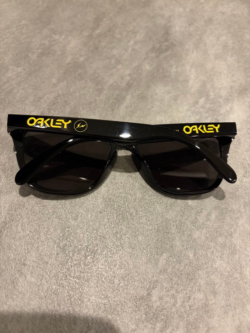 OAKLEY オークリー　× FRAGMENT コラボレーション　サングラス