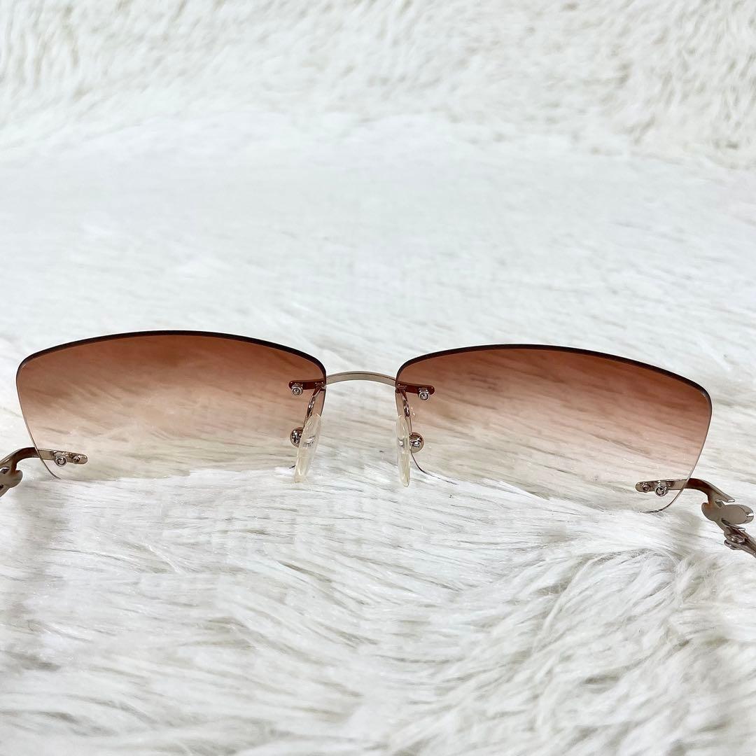 美品　LOEWE　サングラス　SLW123S　ブラウンレンズ　シルバーフレーム