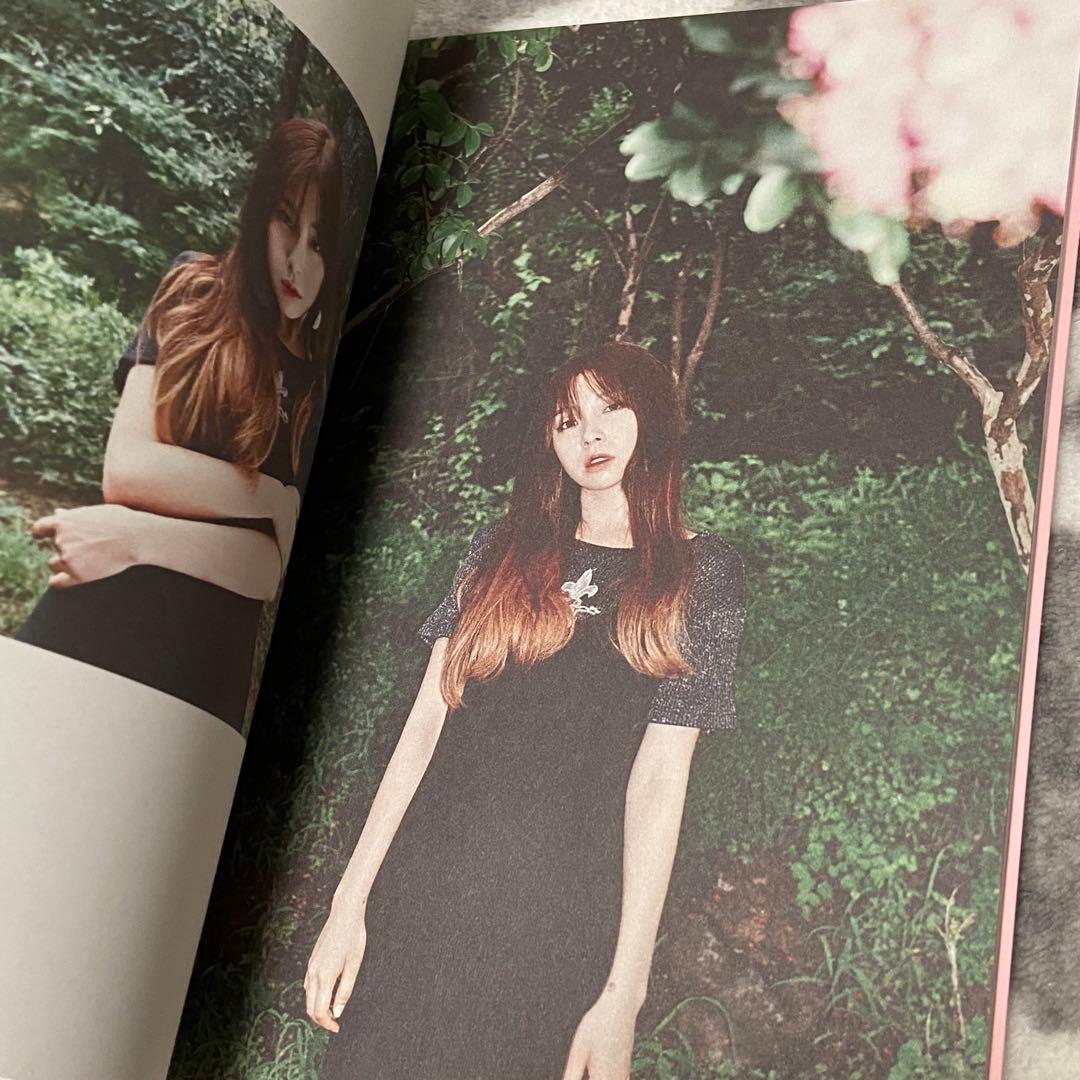 LADIES’ CODE / STRANGɛR