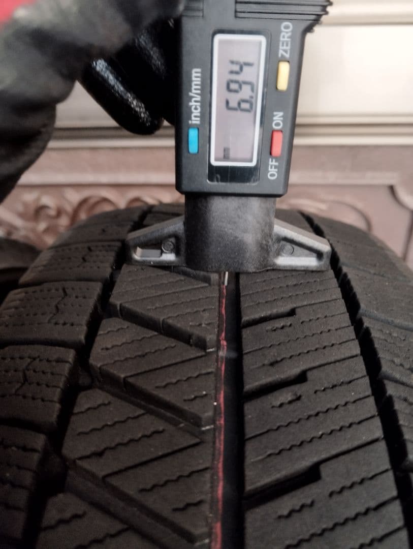 【カズサン】BRIDGESTONE 21年 VRX3 155/65R14