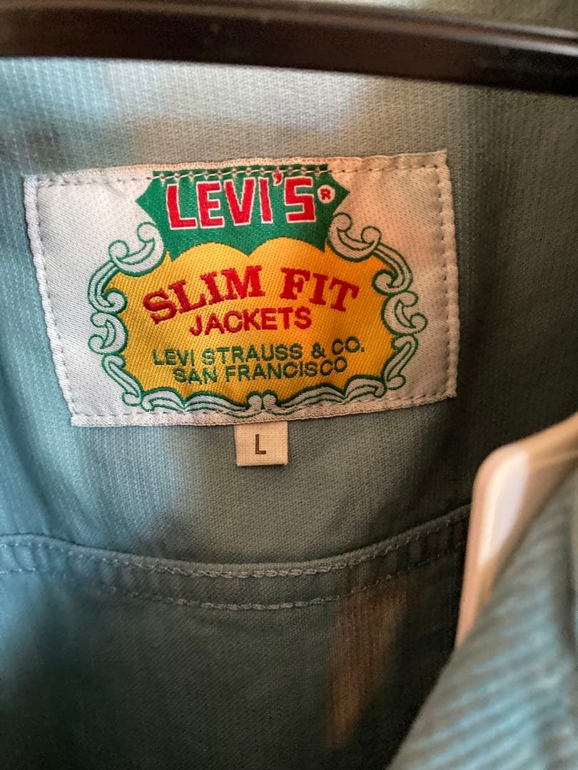 BIDBUYLevi’s SLIM FIT 新品未使用