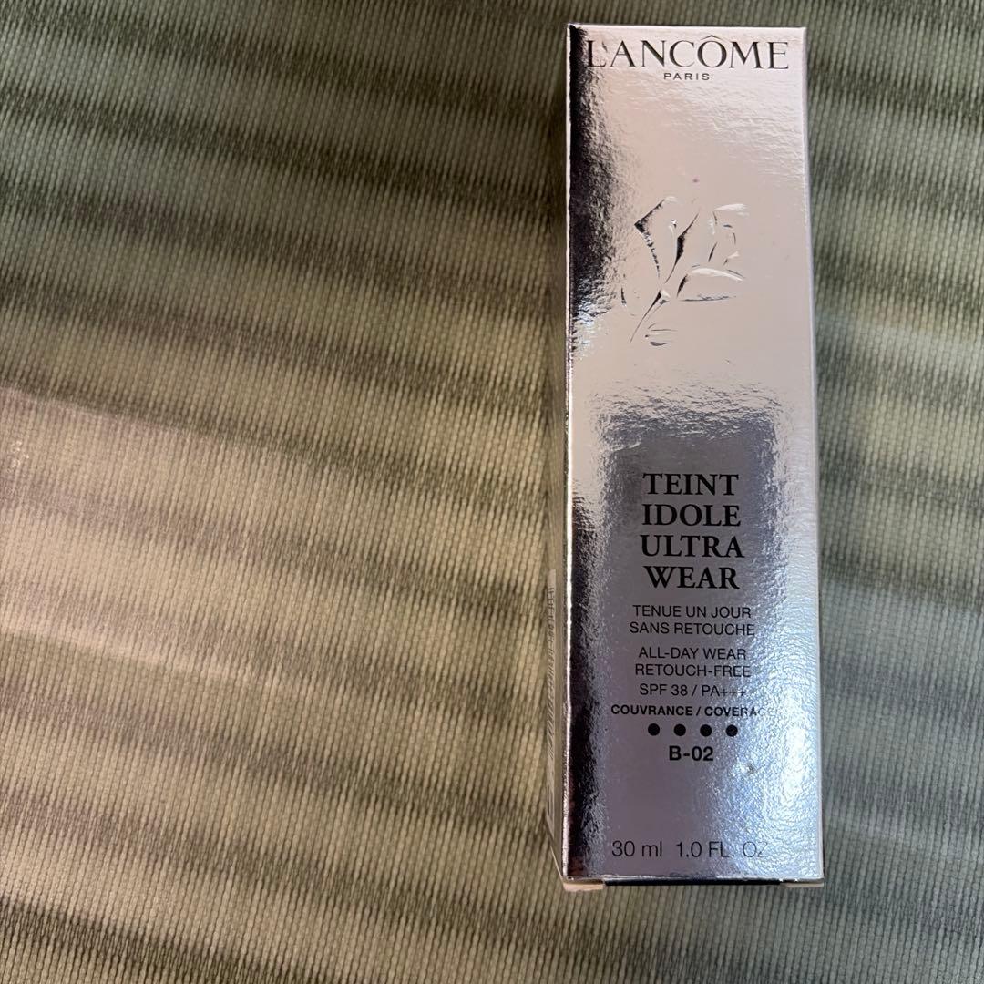 新品未開封ランコムタンイドルウルトラウェアリキッドファンデーショB02 30ml