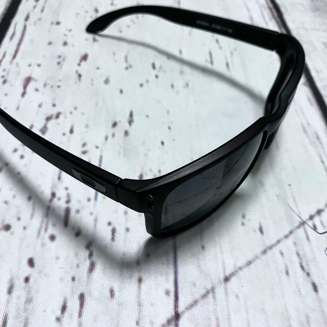 【ふん 】OAKLEY HOLBROOK 偏光サングラス マットブラック