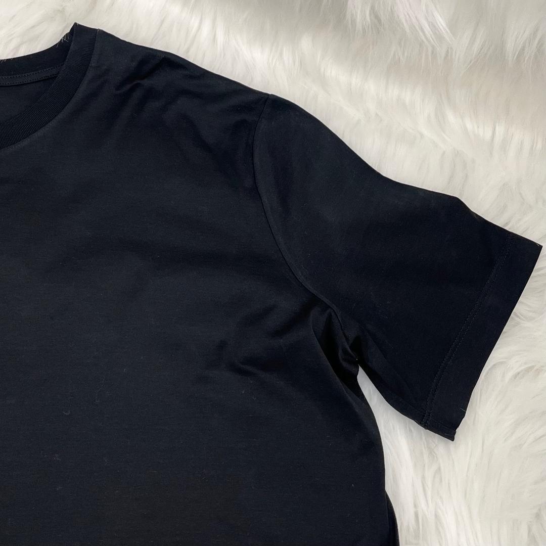 新品未使用品✨プラダ　PRADA 　Ｔシャツ　ブラック ロゴ ピスネーム