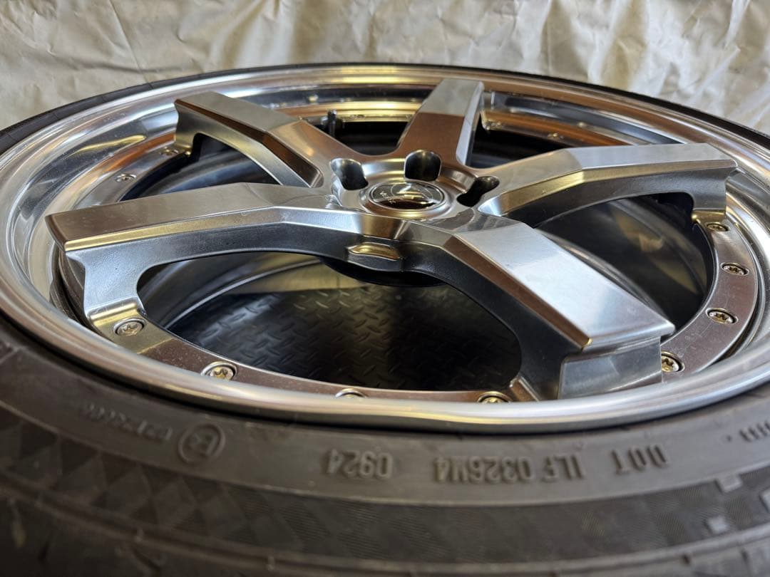 タイヤホイール　VERZ KCV03 21インチ 引取り歓迎！