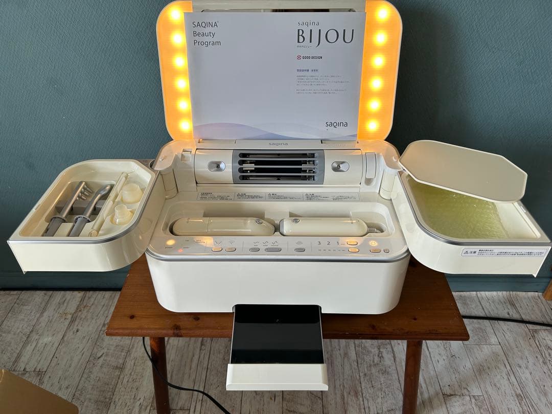 SAQINA BIJOU 美容器具