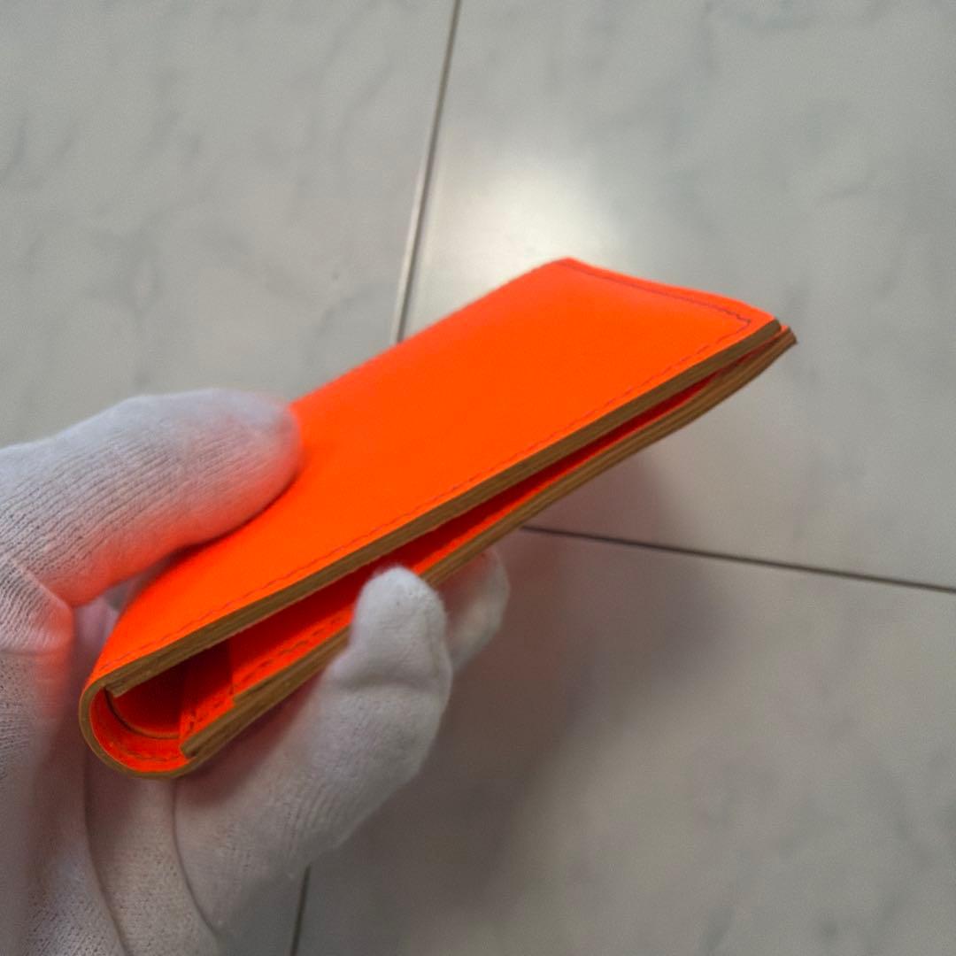 【新品未使用】IL BISONTE イルビゾンテ 二つ折り財布 イタリア製