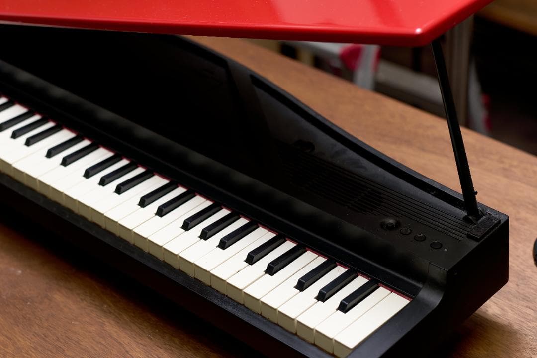 KORG microPIANO（レッド）商品内容更新