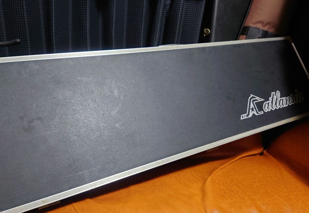 ベース Atlansia Victoria Fretless 5st