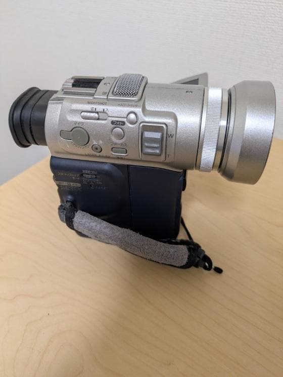 ビデオカメラ SONY HANDYCAM DCR-PC100