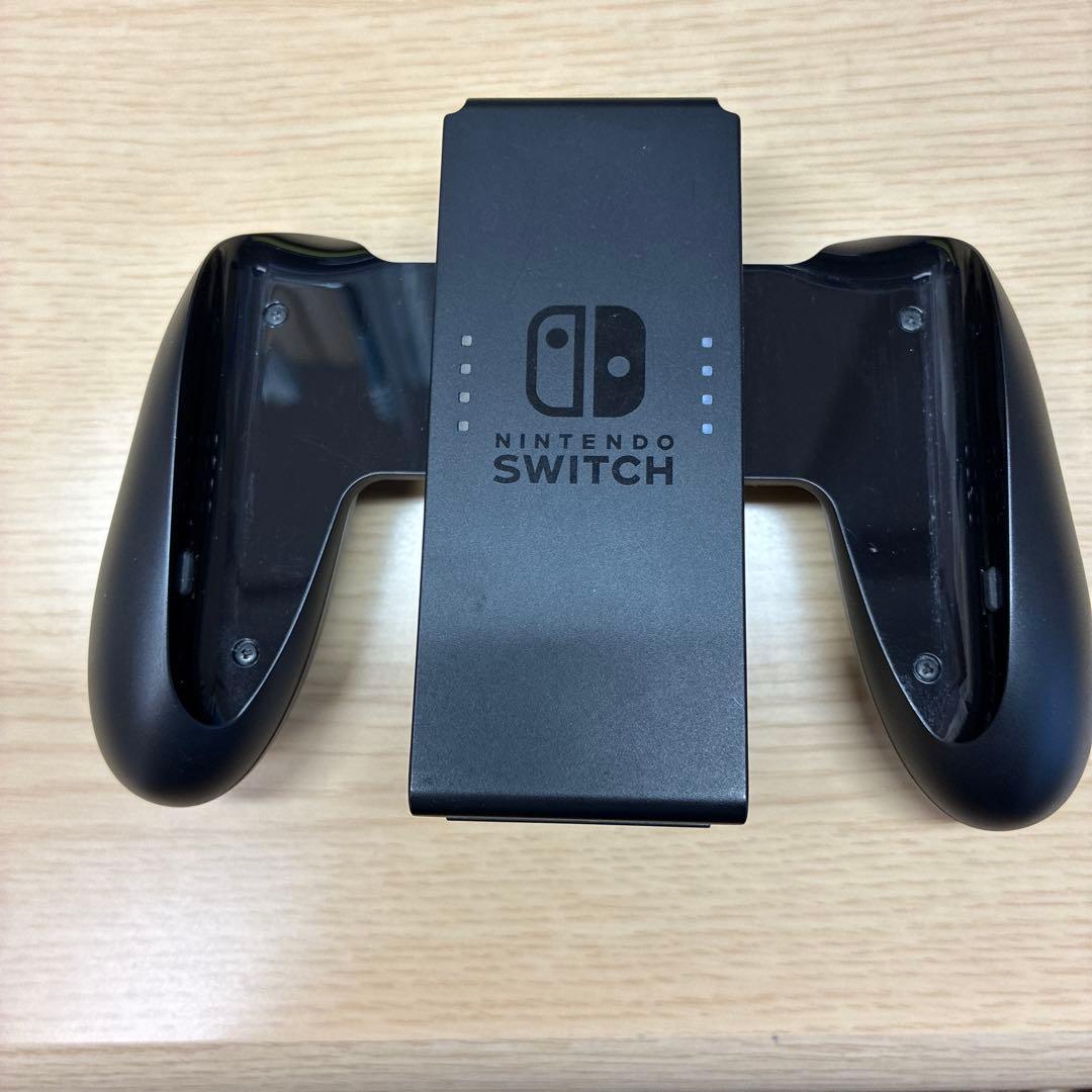 Nintendo Switch 本体　赤/青