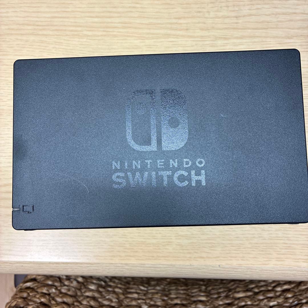 Nintendo Switch 本体　赤/青