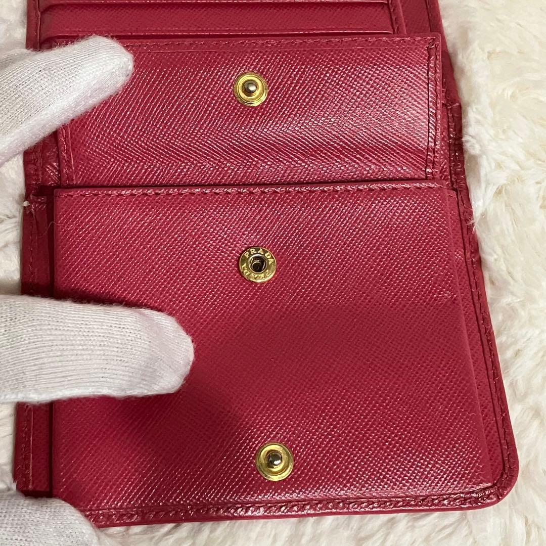 PRADA プラダ 三つ折り 財布 サフィアーノ レザー 赤 レッド
