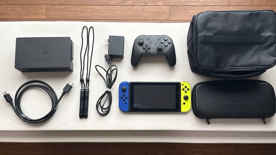 Nintendo Switch 本体 青/黄 付属品付き