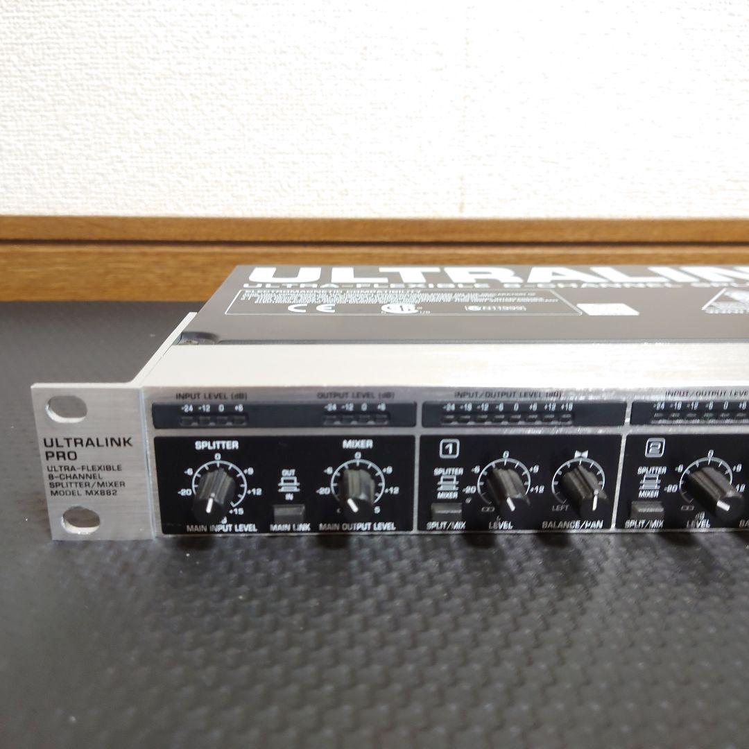 BEHRINGER ULTRALINK PRO MX882スプリッターミキサー②