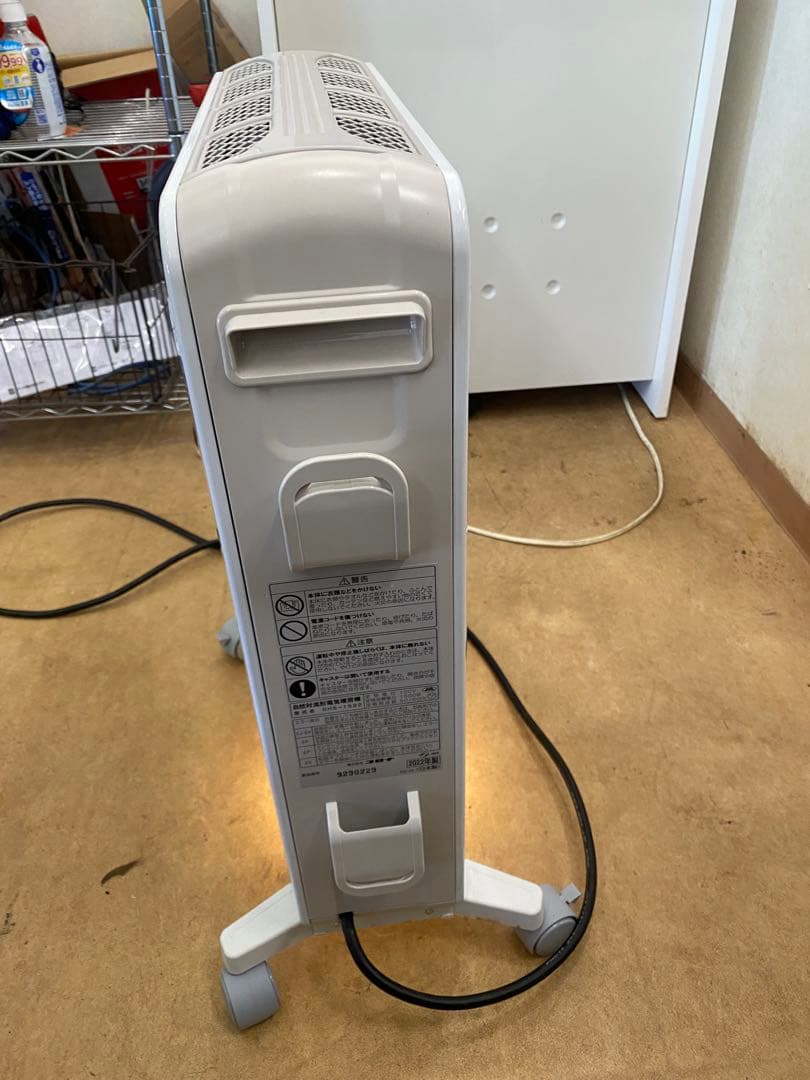 CORONA コロナ　自然対流型電気暖房機　DHS-1522