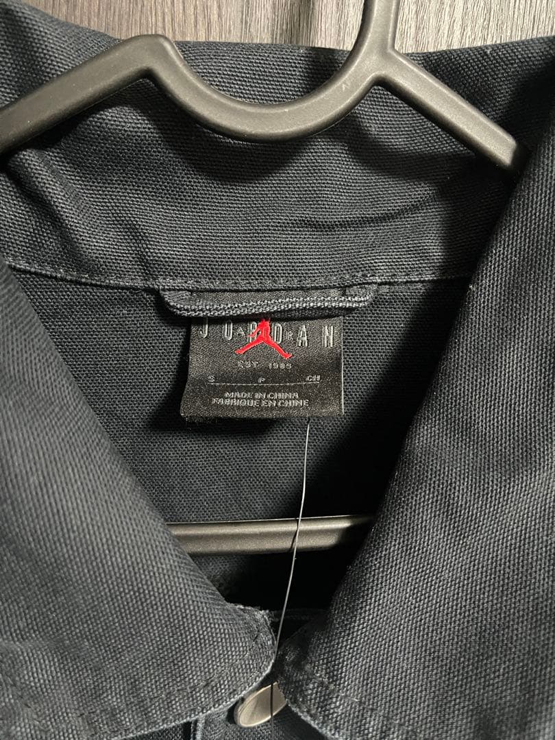 【新品未使用】JORDAN ジョーダン　レアエア　シカゴ　ジャケット　黒　S