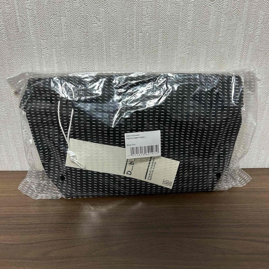 Db Freya Fanny Pack L 黒 フライヤ ファニー パック