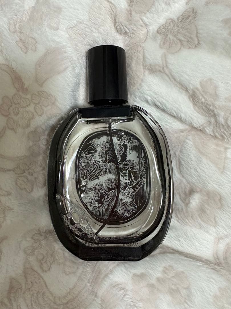 Diptyque Cœur de Peau ユニセックス香水