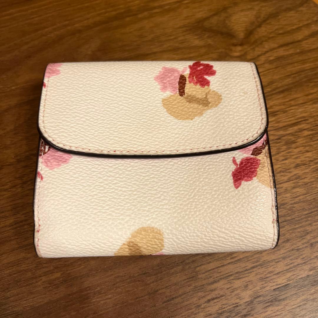 COACH 花柄 三つ折り財布