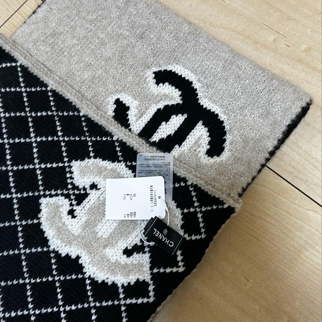 新品　CHANEL マフラー